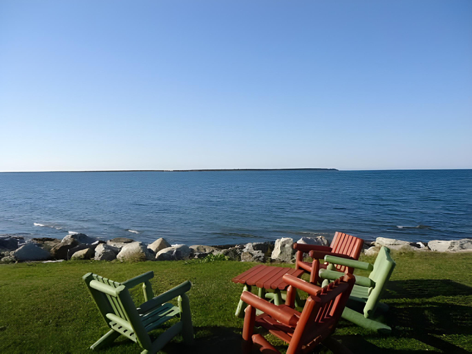 Others 3, Motel Rimouski, Rimouski-Neigette