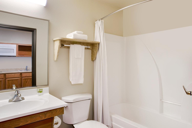 Bathroom 4, WoodSpring Suites Manassas Battlefield Park I-66, Prince William