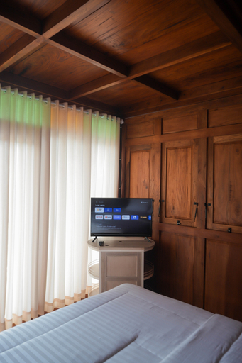 Bedroom 11