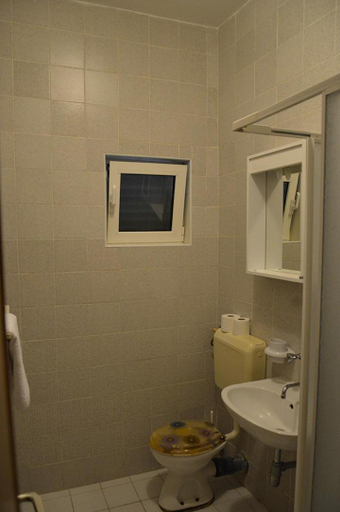 Bathroom 3, Apartments "Ruza", Vodice