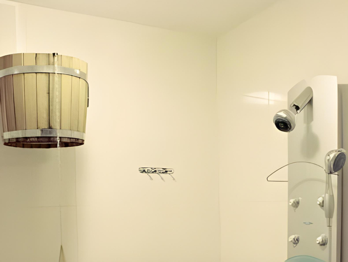 Bathroom 4, Hotel Dom Aktera, Odes'ka
