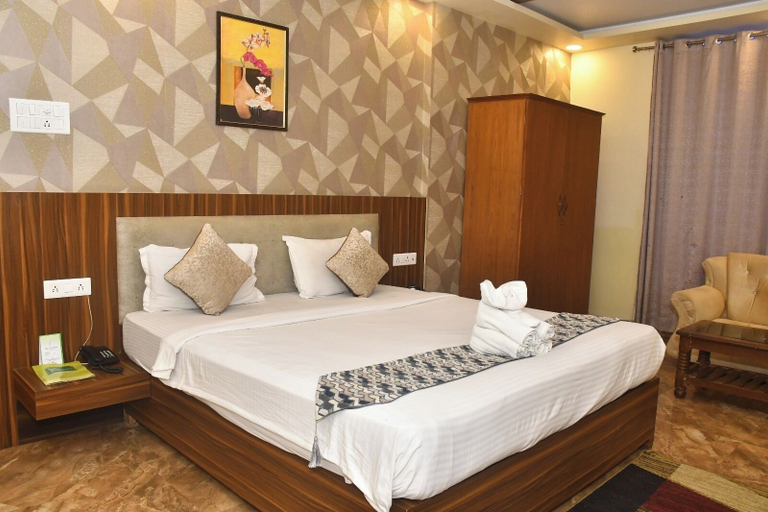 Bedroom 5, The Park Pride, Patna