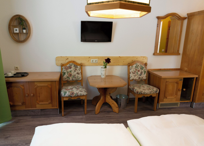 Bedroom 3, Hotel Waldberg, Städteregion Aachen