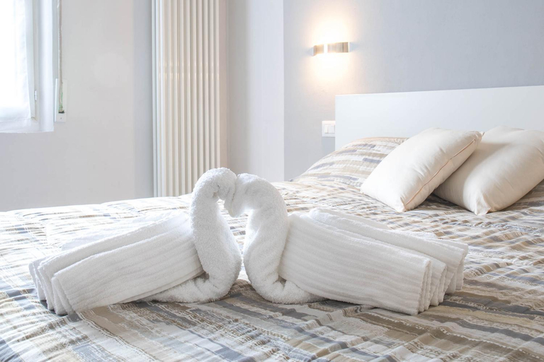 Others 5, B&B ELDOM, Bologna