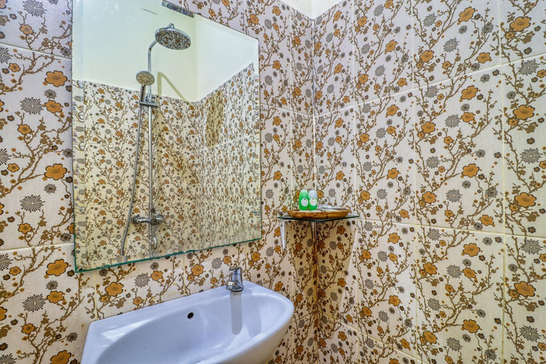 Others 5, Nibugi Guest House, Klungkung