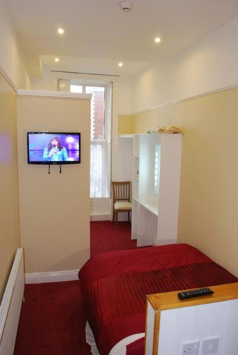 Others 3, Parkway Guesthouse, Dublin