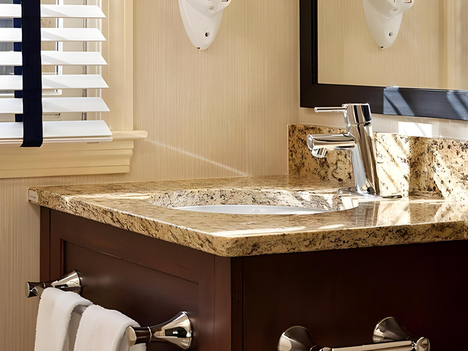 Bathroom, Ocean Mist Beach Hotel and Suites, Barnstable