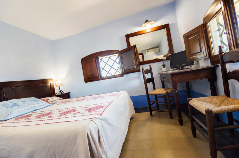 Bedroom 5, Castello Malicas, Nuoro