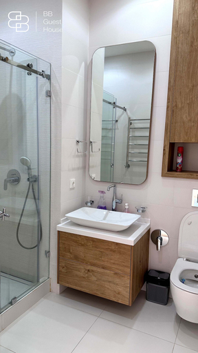 Bathroom 4, Boulevard 46, Tashkent City