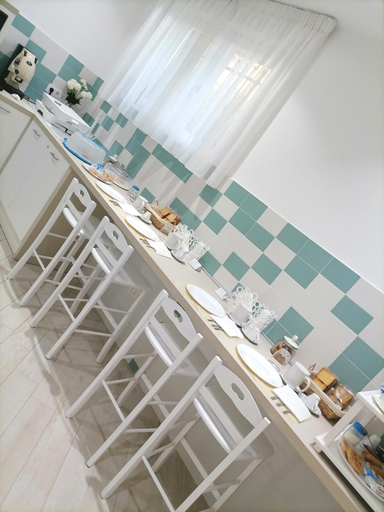 Public Area, B&B Le Chic, Napoli