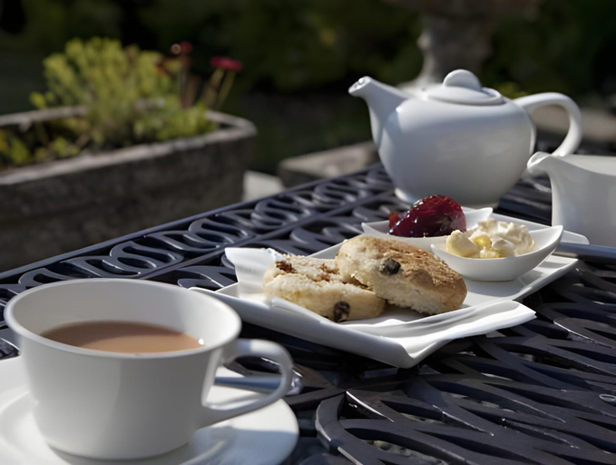 Food & Drinks 5, Sawrey House, Cumbria