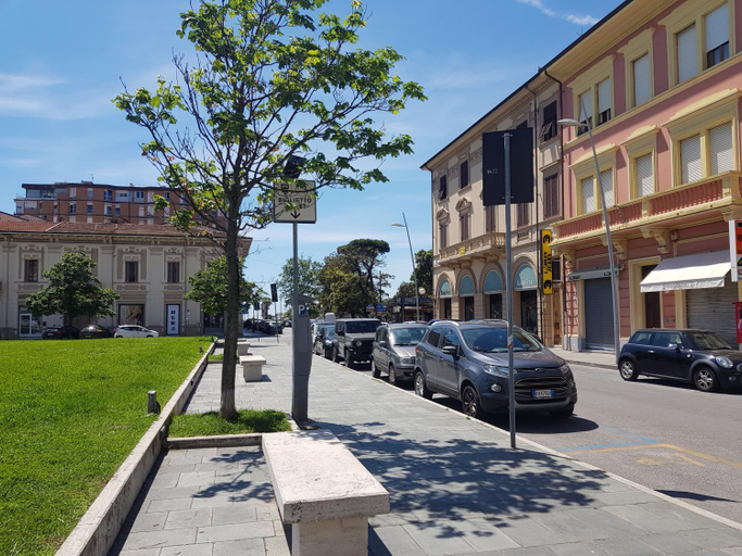 Historical Apartments By Seaside, Lucca