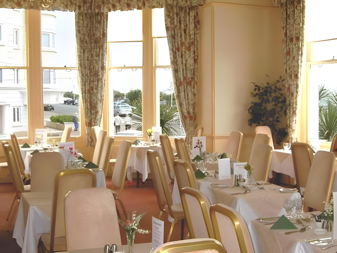 Food & Drinks 5, Alexandra Hotel, East Sussex