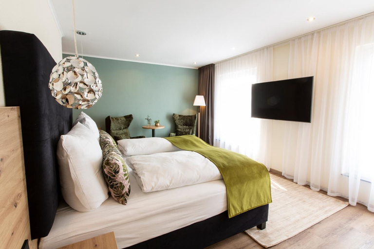 Bedroom 12