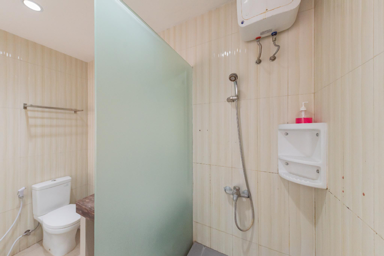 Bathroom 17