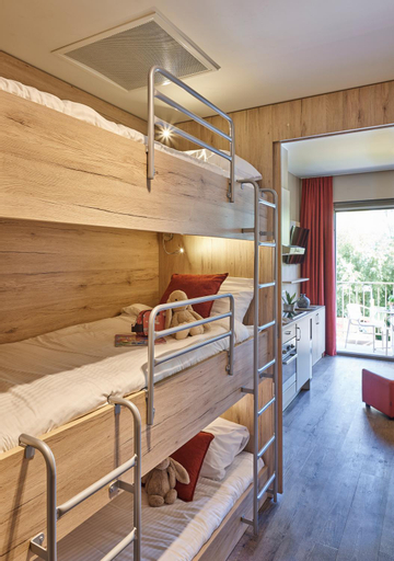 Bedroom 9