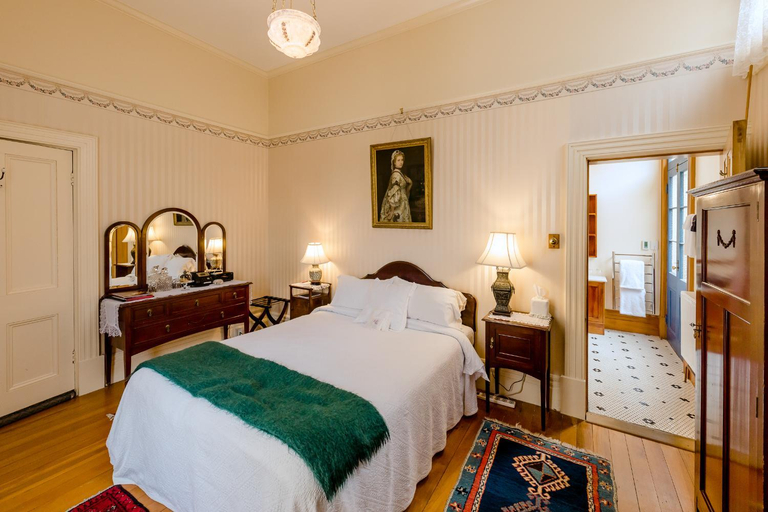 Bedroom 10