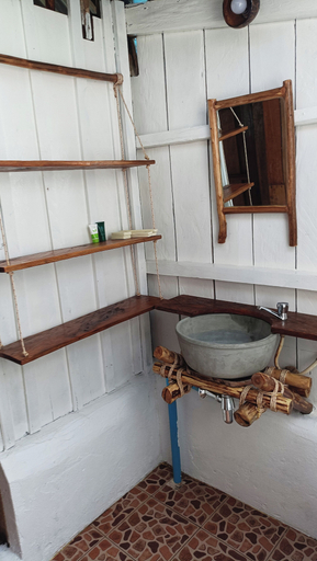 Bathroom 4, Paradiso Ocean Front Bungalows, Sihanoukville