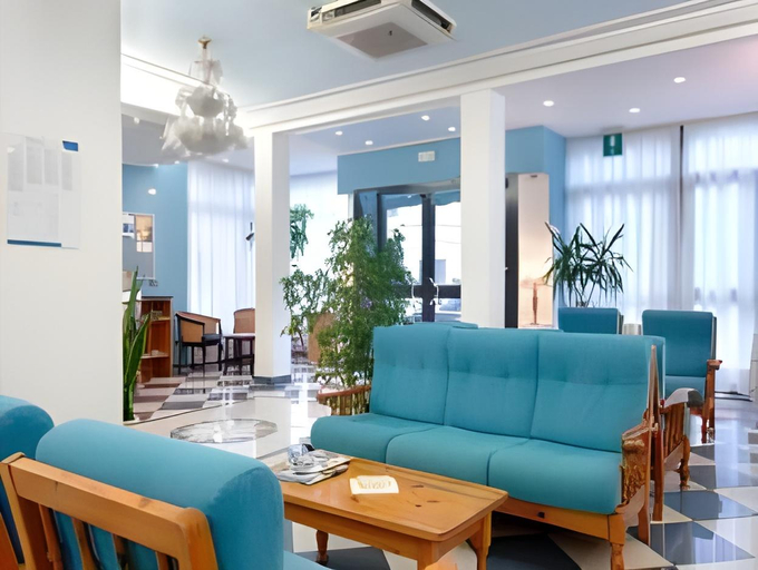 Others 4, Hotel Athena, Udine