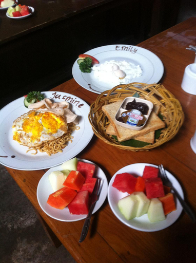 Food & Drinks 5, Villa Dika Pemuteran, Buleleng