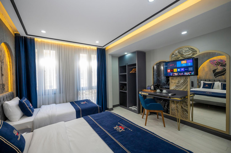 Bedroom 3, Hotel California, Fatih