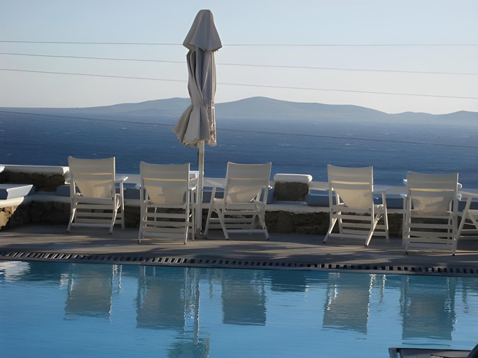 Sport & Beauty 2, Flaskos suites, South Aegean