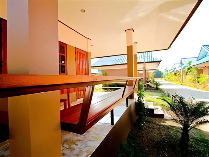 Others 3, Waleekarn Resort, Muang Phayao