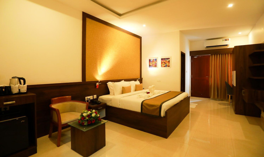 Hotel Emperor, Kannur