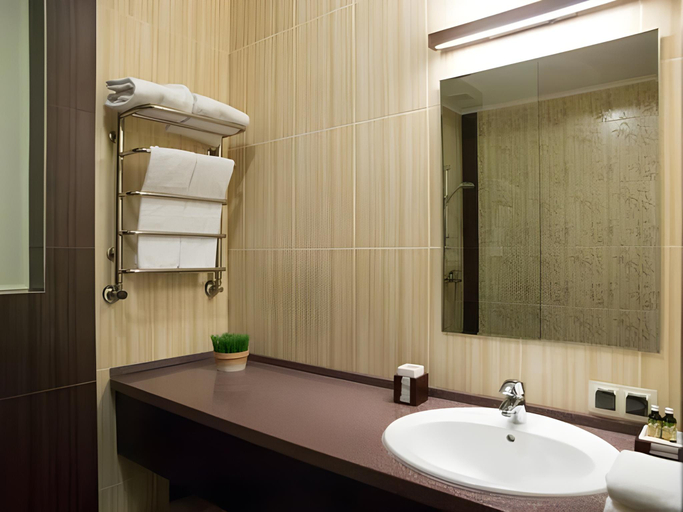 Bathroom 4, Villa Pinia eco-hotel, Odes'ka