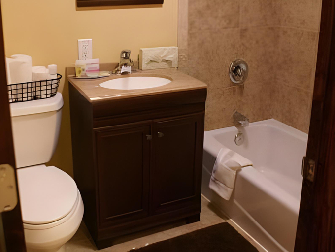 Bathroom 4, Hotel Point Loma, San Diego