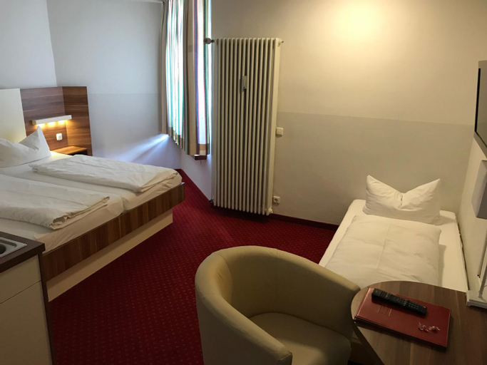 Bedroom 9