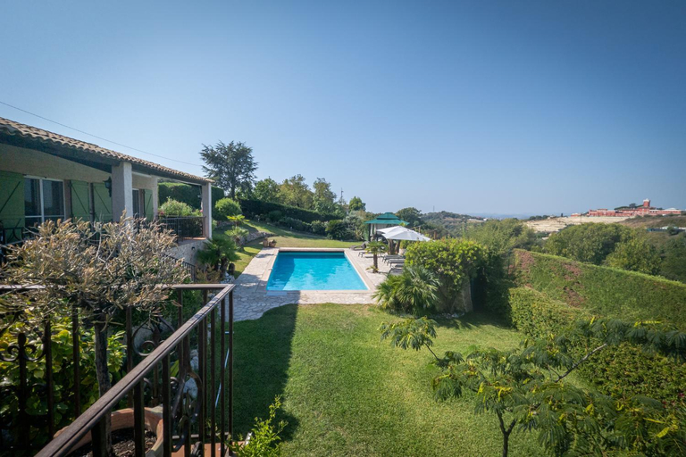 Others 3, Villa Bellet, Alpes-Maritimes