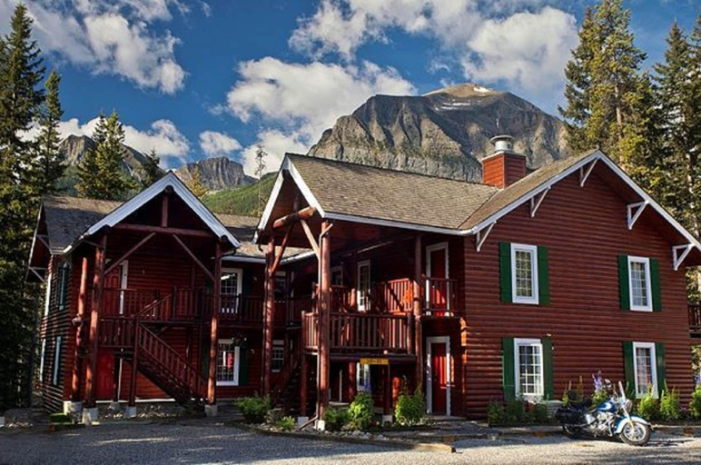 Exterior & Views 1, Paradise Lodge & Bungalows, Division No. 15