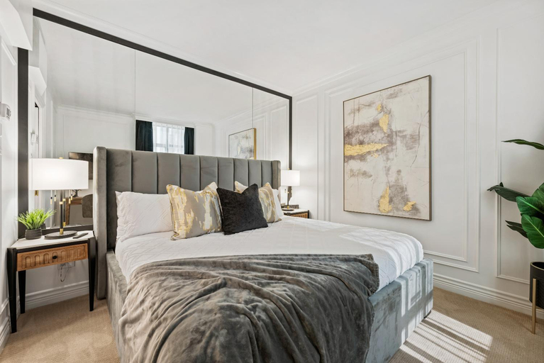 Others 3, Elegant & Luxury 2 Bed Suite Close to Convention Centre, Greater Vancouver