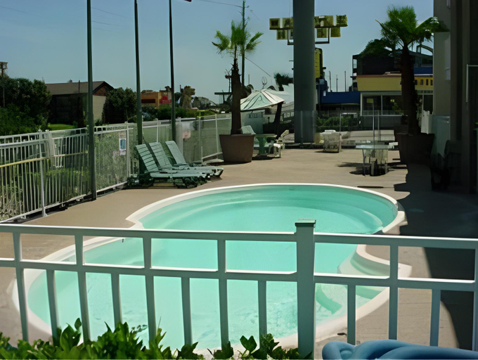 Others 3, Motel 6 Classic Galveston, TX Beach-Seawall GA, Galveston