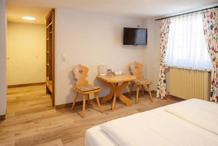 Bedroom 2, Hotel Hanselewirt, Ostallgäu