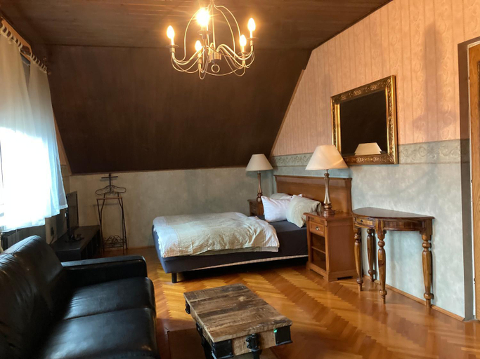 Bedroom, Vandor Fogado, Gyöngyös