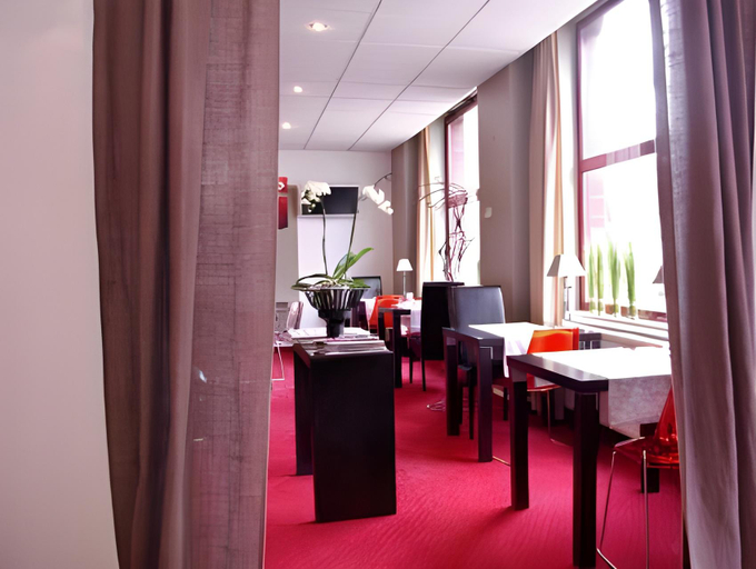 Food & Drinks 5, Hotel Le Pelican, Ardennes