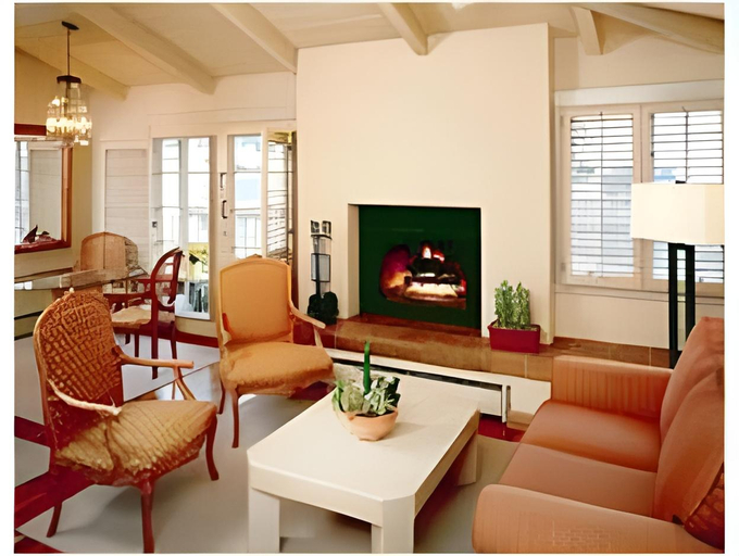 Public Area 2, Hotel Pacific, Monterey