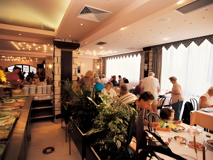 Food & Drinks 2, Koversada Rooms, Vrsar
