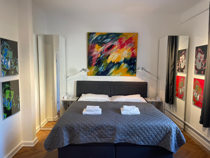 Bedroom 2, Apartment Factory, Hamburg