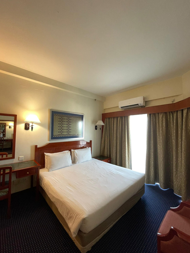 Bedroom 3, Rainbow Paradise Hotel Tg Bungah Beach, Penang Island