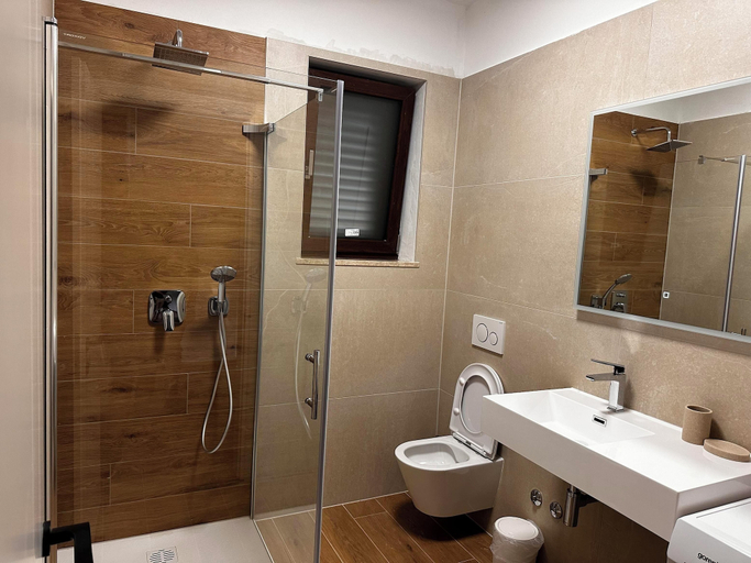 Bathroom 3, Apartments Robi 2, Rovinj
