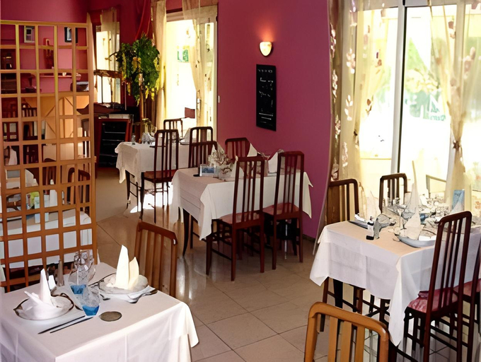Food & Drinks 4, Logis Les Charmilles Chalon-sur-Saone Sud, Saône-et-Loire
