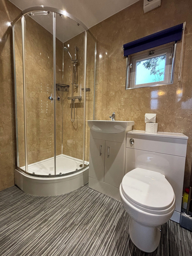 Bathroom 3, Dale View Cottages, North Yorkshire