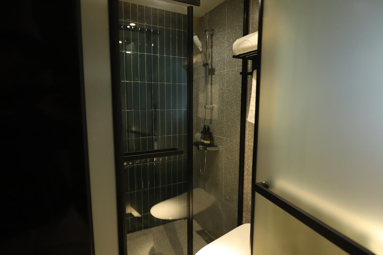 Bathroom 4, Meego Smart Select Hotel, Shanghai