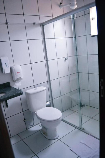 Bathroom 4, RECIFE PALACE HOTEL, Parauapebas