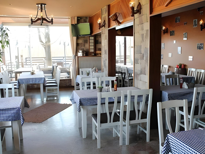 Food & Drinks 5, Oasi, Central Macedonia