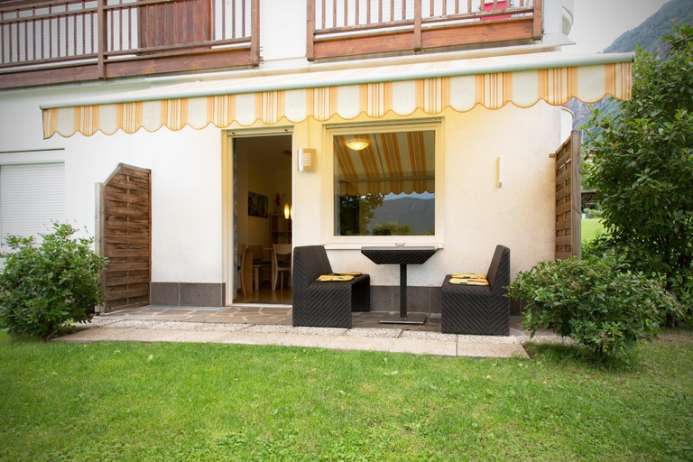 Others 3, Hotel Garni Gruner Baum (Albero Verde), Bolzano