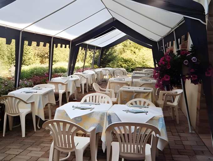 Others 5, Logis Auberge De La Plaine, Aube